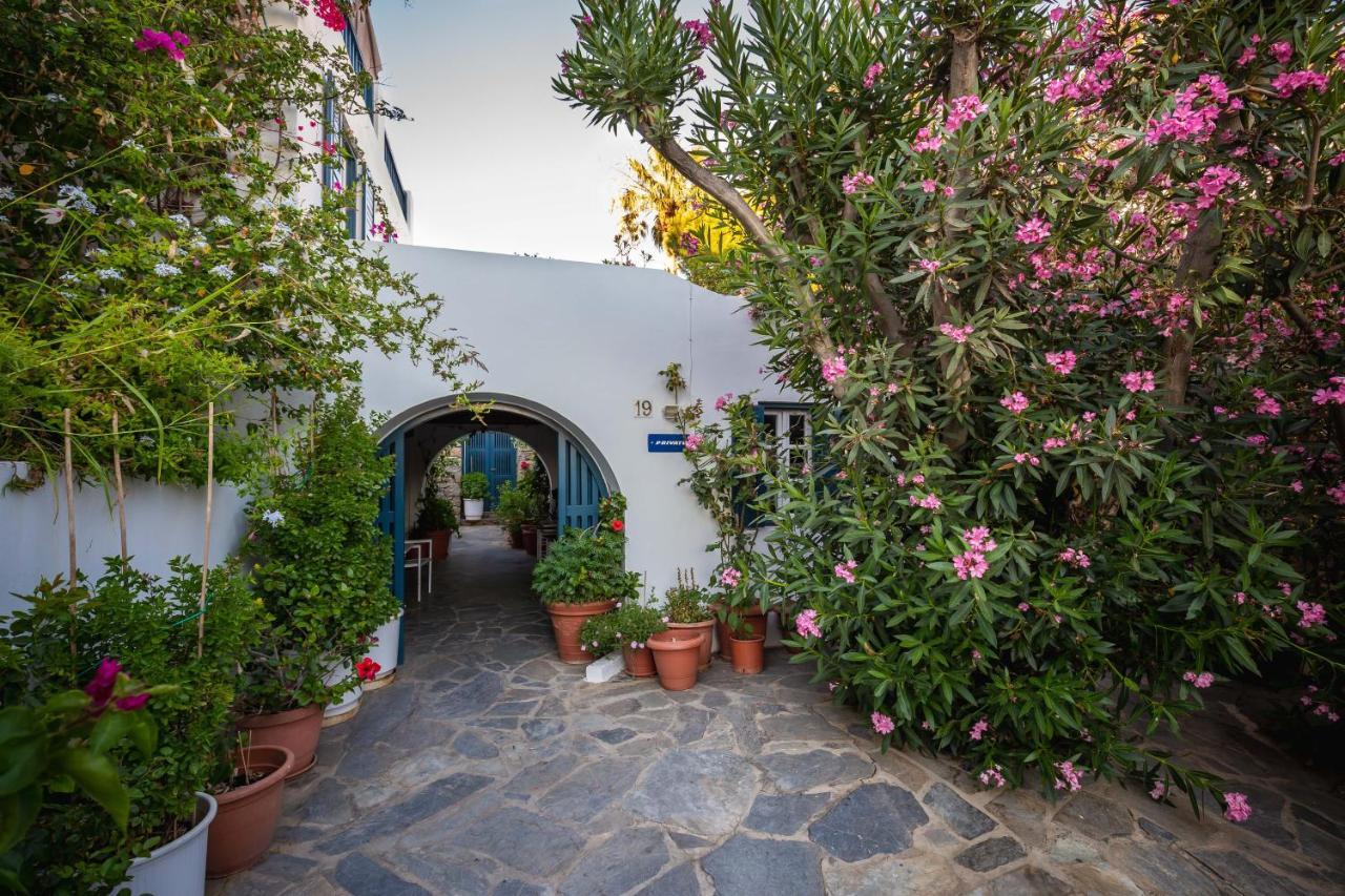 Апартаменты Callisti With Pool View And Calypso Upper Floor With Sea View Mykonos Town