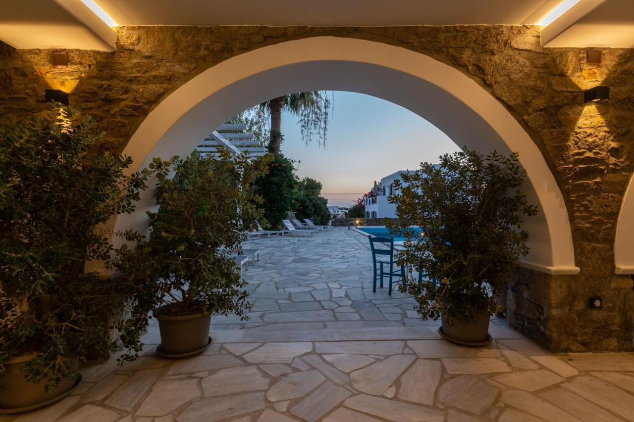 Callisti With Pool View And Calypso Upper Floor With Sea View * Mykonos Town