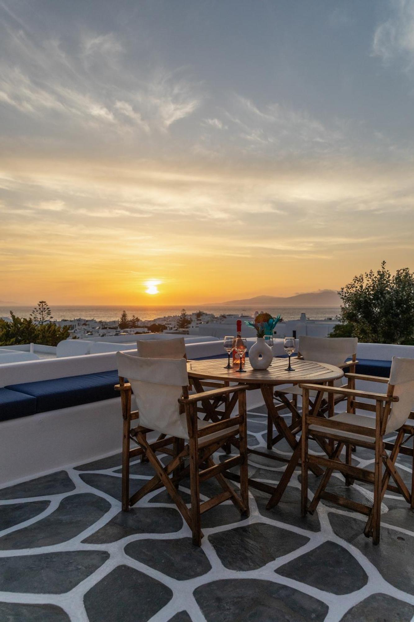 Апартаменты Callisti With Pool View And Calypso Upper Floor With Sea View