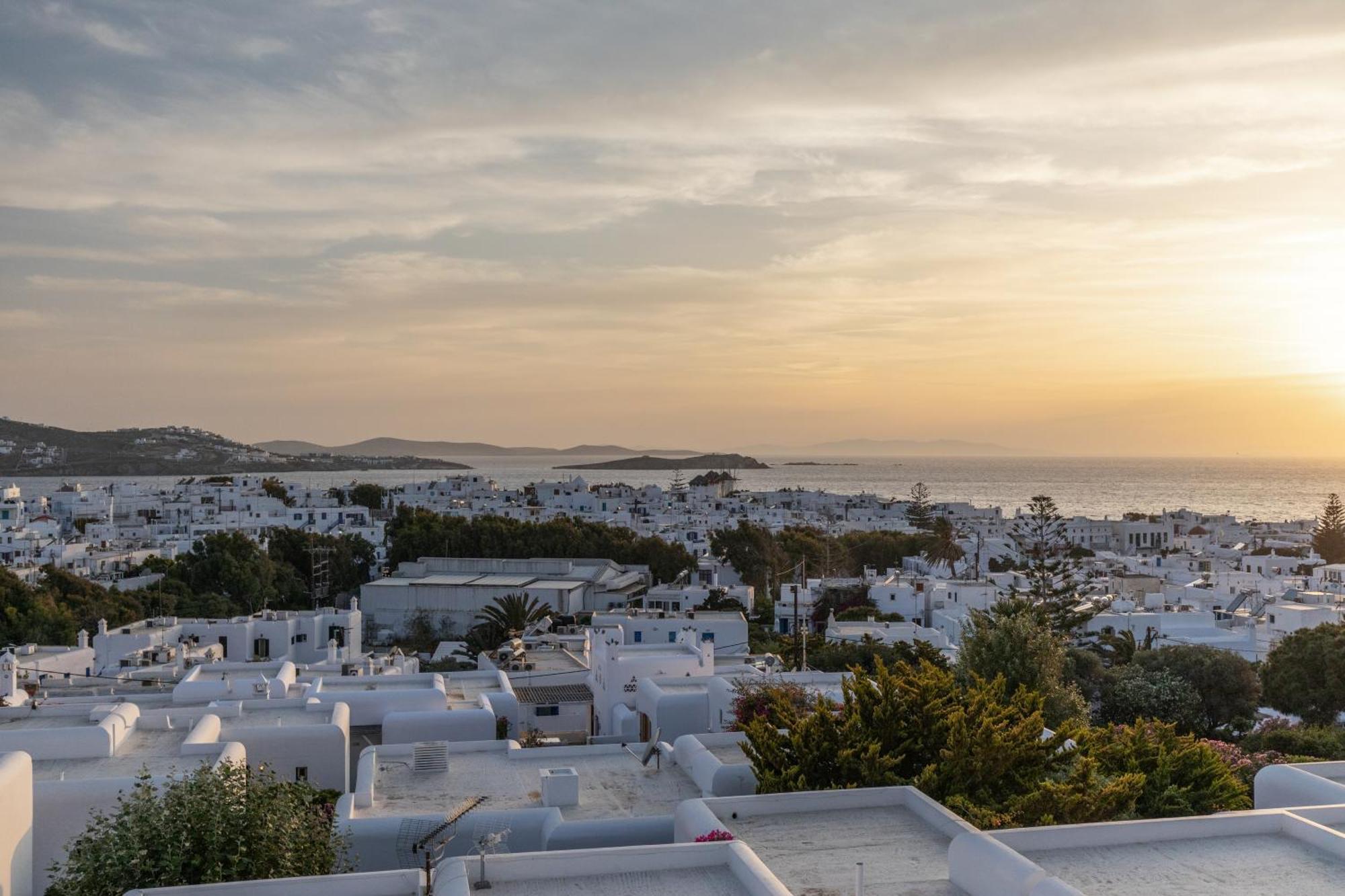 Апартаменты Callisti With Pool View And Calypso Upper Floor With Sea View Mykonos Town