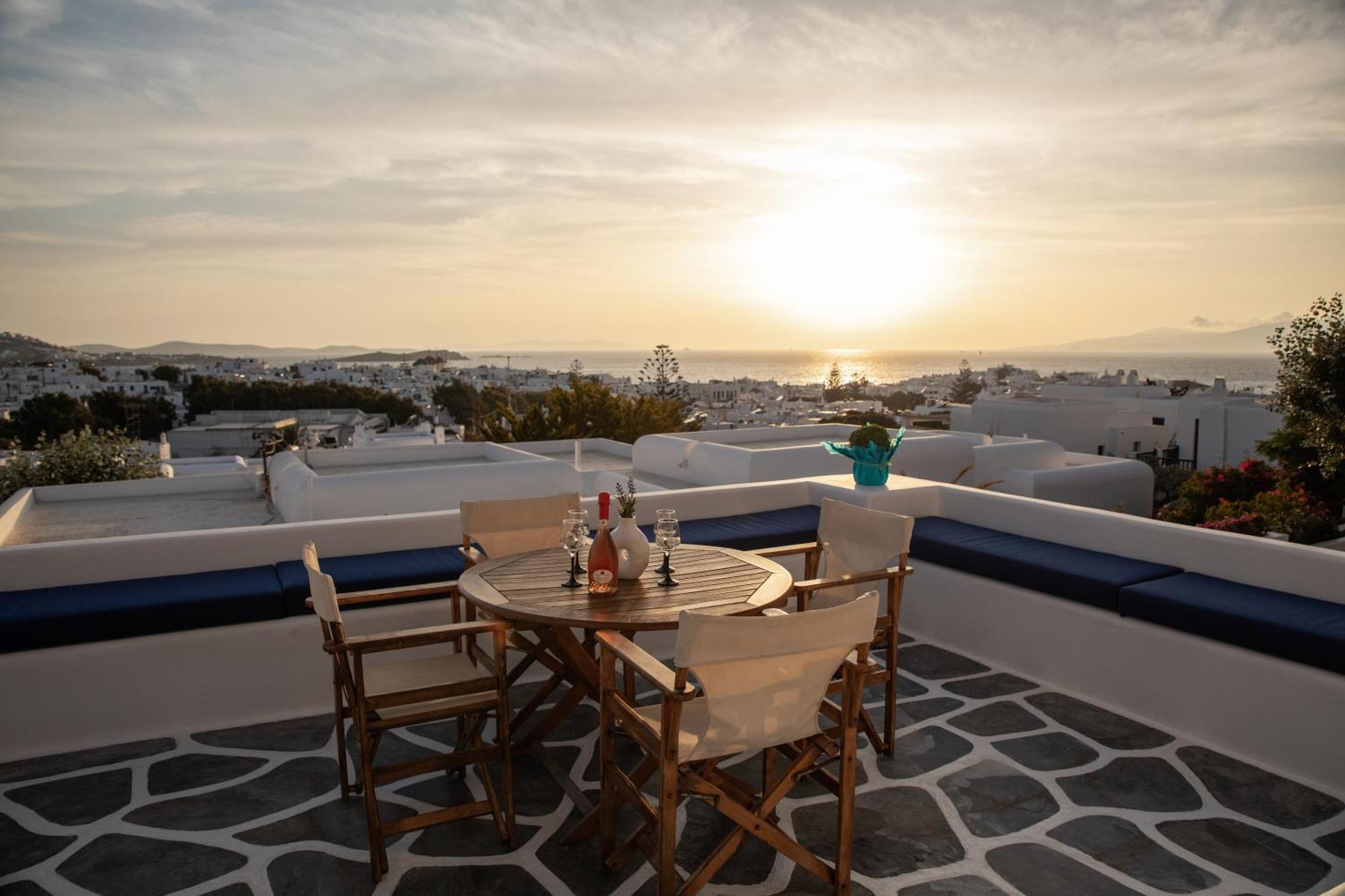Callisti With Pool View And Calypso Upper Floor With Sea View *